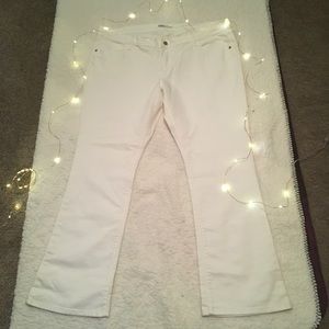 Old Navy plus size white jeans